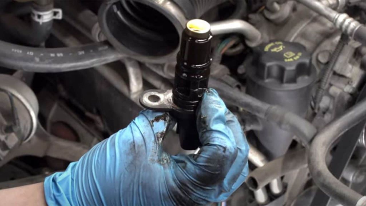 Bad Or Failing Camshaft Position Sensor In Car