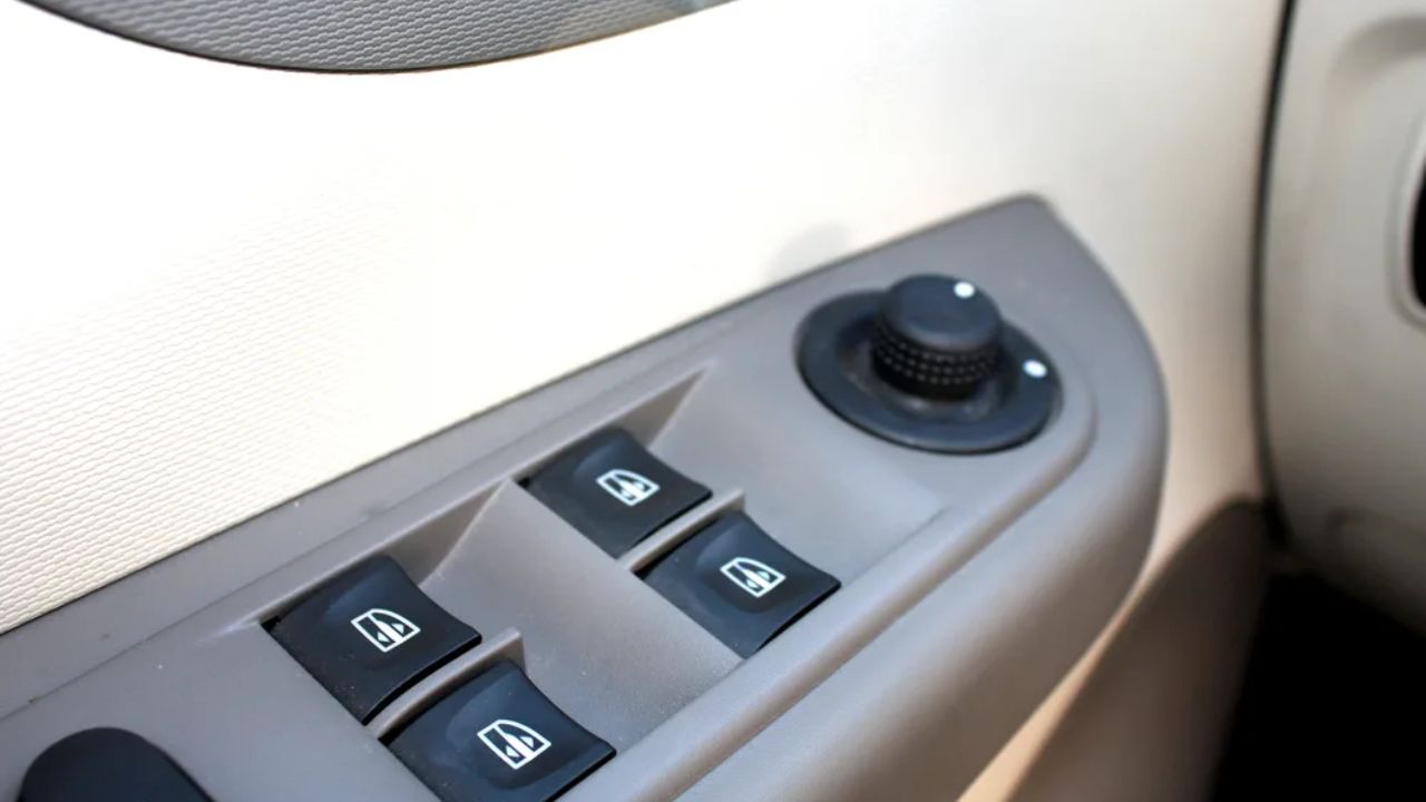 Power Windows In Car