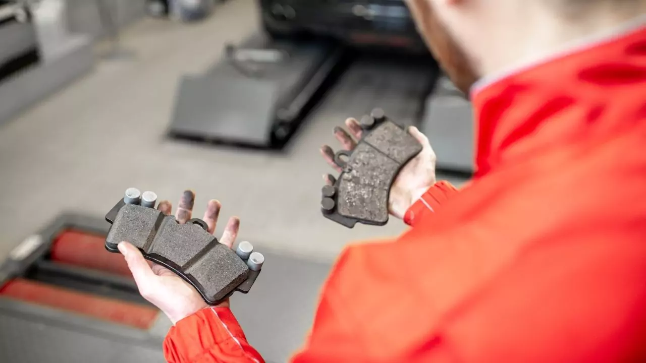 Signs Of Worn Brake Pads