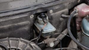 6 Symptoms Of A Bad Or Leaking Brake Master Cylinder